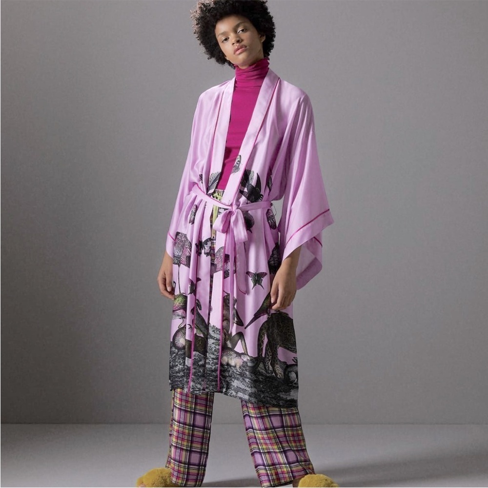Zara Loungewear Home Pink Viscose Safari Print Robe Size M